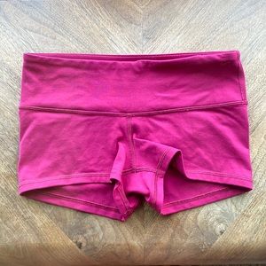 Lululemon Wunder Under Booty Short Luon Material